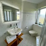 شقة Aigner
